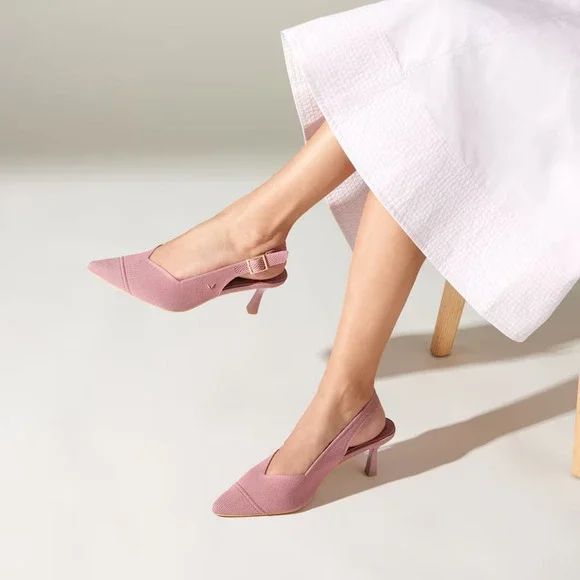 Pointed Slingback Kitten Heel Sandals in Dusty Pink - Picture 2 of 5